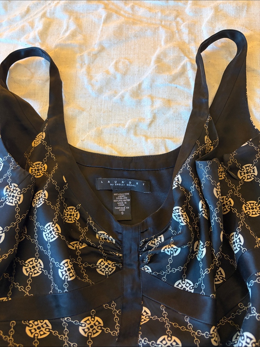 Laundry By Shelli Segal Black and White Patterned Satin Camisole - Picture 2 of 2